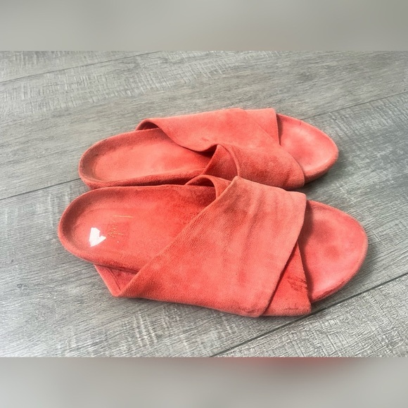 beek Kea Slide Sandals in pink Size 7 $260 - Picture 6 of 6